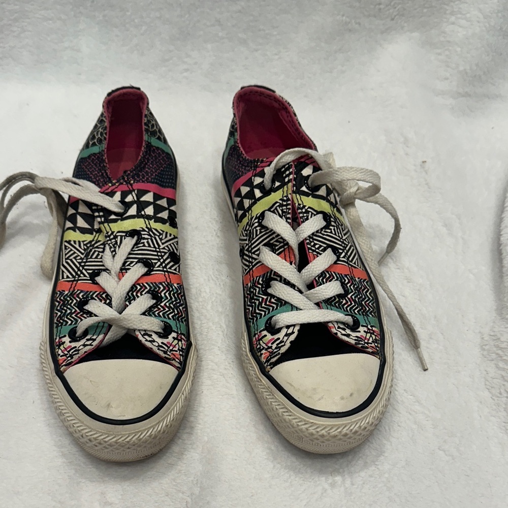 Converse Women's Multicolor Geometric Sneakers